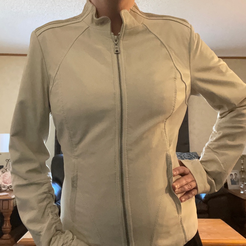 Danier Cream Leather Moto Jacket - small